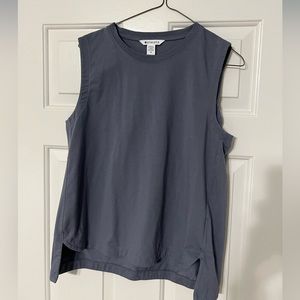 Athleta effortless tank - worn twice  - size medium